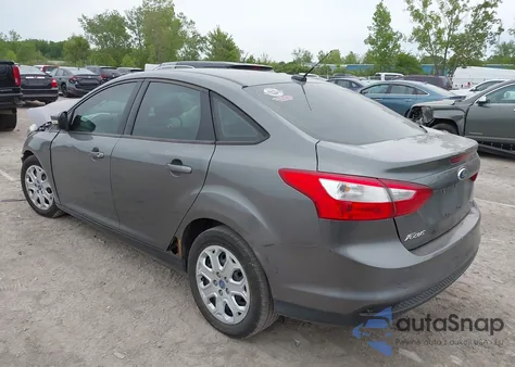 2012 Ford Focus Se z USA, uszkodzony, nr VIN 1FAHP3F27CL319509